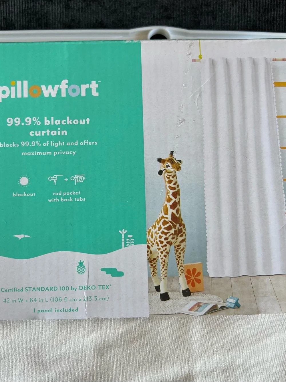 NWT Pillowfort Blackout Curtain- Cream Scallop 42”x84”